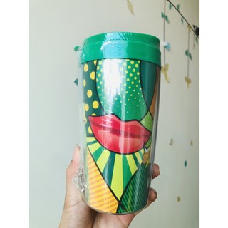 Ly giữ nhiệt nóng lạnh chữ closeup