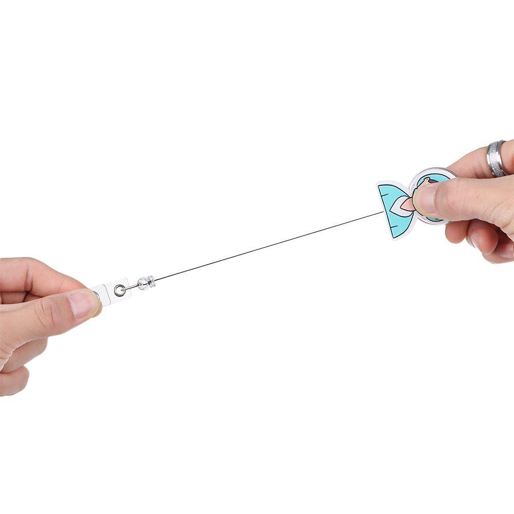 Móc Khóa Kẹp Bảng Tên Có Thể Thu Gọn Thiết Kế Dễ Thương Tiện Dụng Cho Bác Sĩ / Y Tá Giá Đỡ