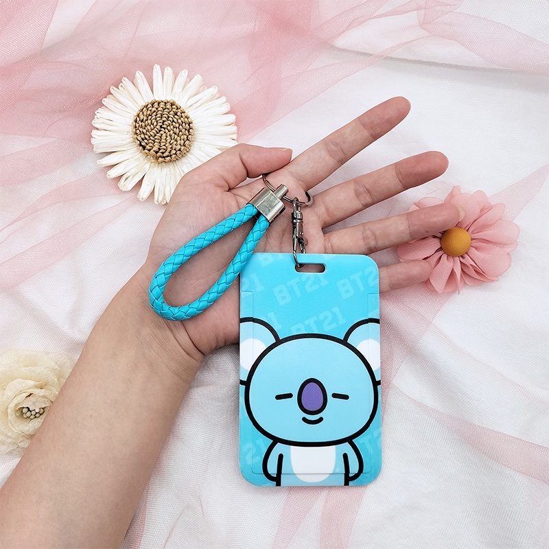 Hộp Đựng Thẻ id Họa Tiết Hoạt Hình Dễ Thương Kèm Móc Khóa Và Dây Đeo Ngắn Tiện Dụng
