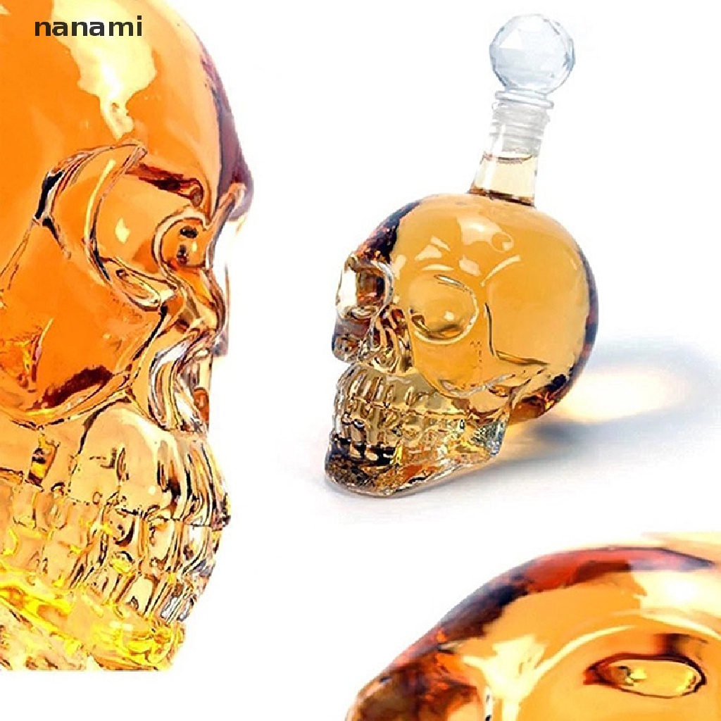Kính Hình Đầu Lâu Độc Đáo