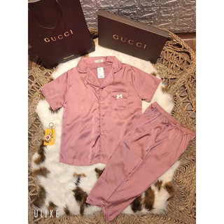 Bộ ngủ pijama lụa bèo sang chảnh