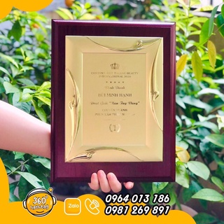 Bảng vinh danh spa thẩm mỹ khắc lazer