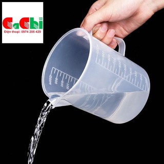 ca đong nhựa có nắp các cỡ