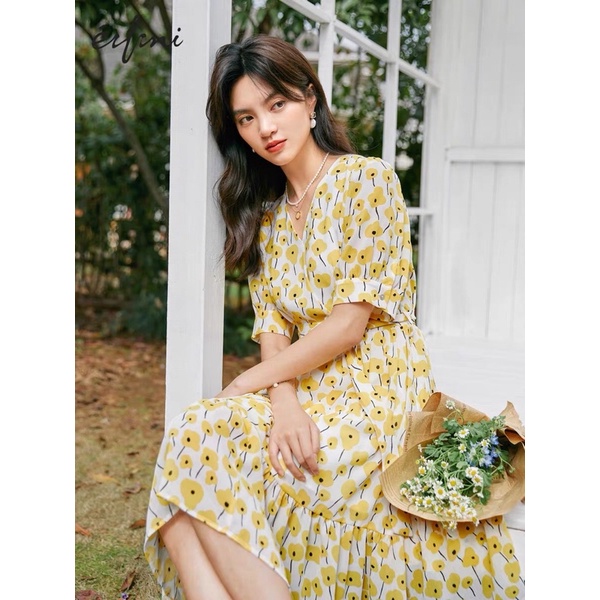 Đầm hoa vàng Eifini