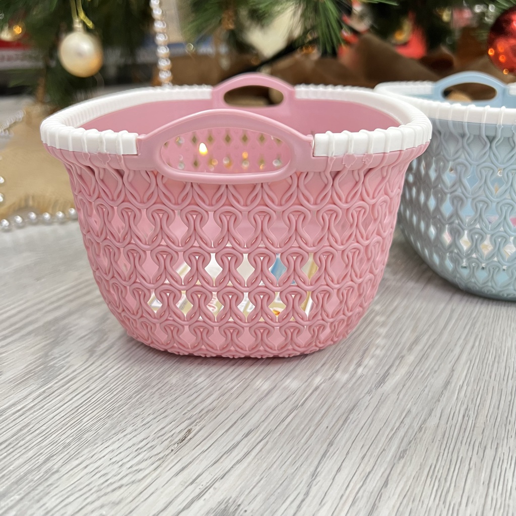 Rổ nhựa giả đan mây - Rổ nhựa chữ nhật đựng đồ có quai cầm màu pastel xinh xắn