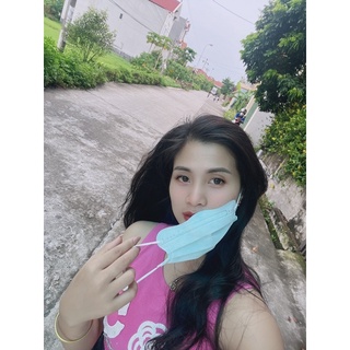 KHẨU TRANG KING CUA HOT (1 gói 10 chiếc)