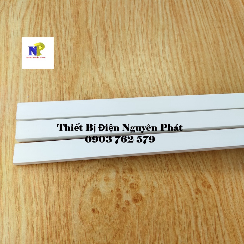 Nẹp Luồn Dây Điện Vuông 1 Cây 1m7 Có Đủ Size