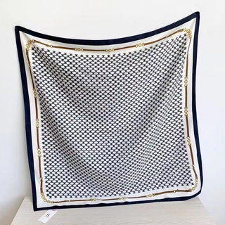 Khăn Lụa Vuông 90X90Cm Họa Tiết Chấm Bi