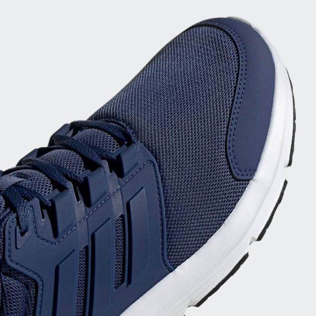 Giày adidas hàng nhật