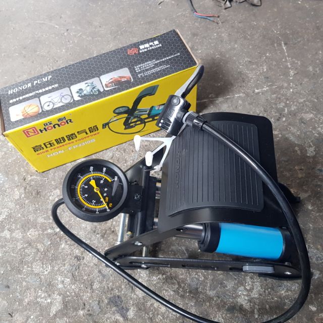 Bơm chân 2 ống cho ô tô xe máy