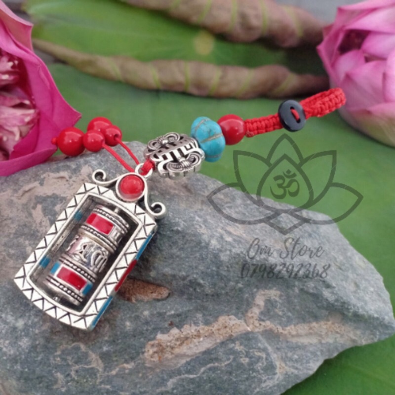 Móc khoá kinh luân và chày kim cang Tây Tạng