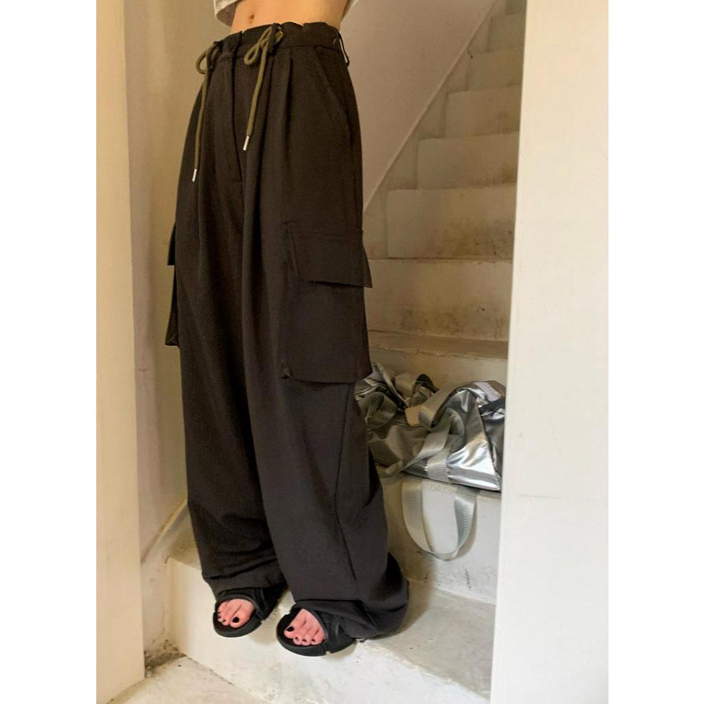 Quần Ống Rộng Phối Dây Rút Và Túi Thời Trang Năng Động 63579