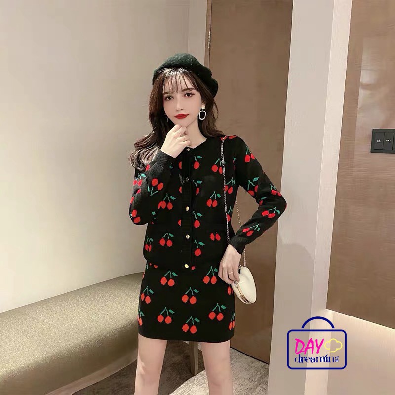 Set đồ 2 món áo sweater dài tay phối chân váy in họa tiết hoa nữ tính cho nữ