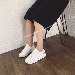 [ XẢ KHO ] giày thể thao trắng gắn tim bạc lẻ size