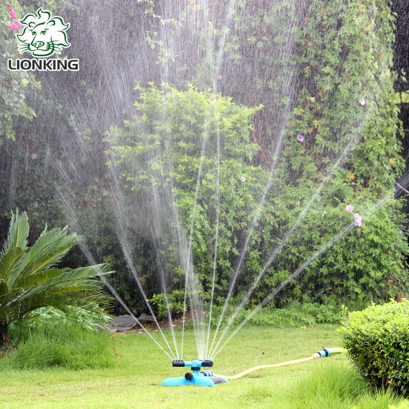 Vòi phun tưới cây xoay tròn 360 độ . Tặng kèm 1 khớp nối cấp nước cho béc phun