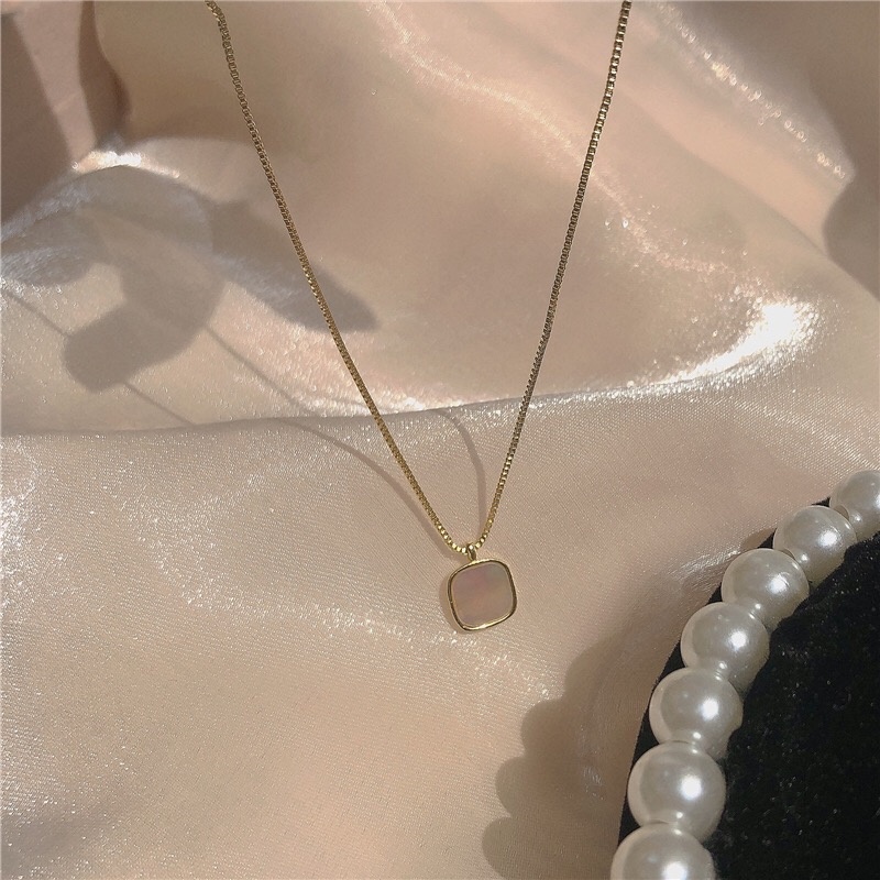 Vòng cổ Vỏ Sò Vuông Sang Trọng C366