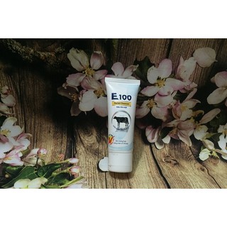 Sữa rửa mặt dưỡng trắng E100 con bò Facial Cleanser 80ml