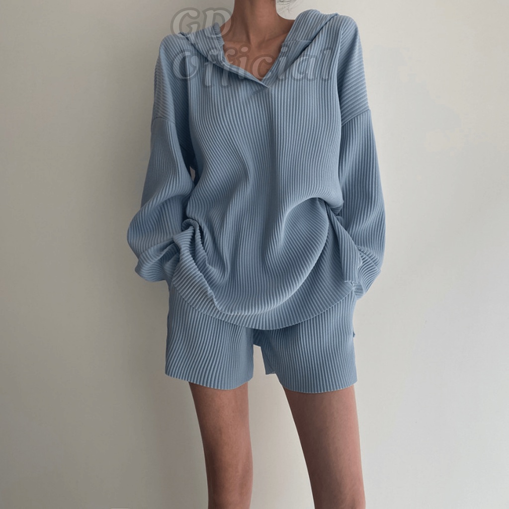 N7|Set bộ thể thao mặc nhà áo hoodie dài tay, quần short dáng rộng cá tính màu xanh, trắng GD Official