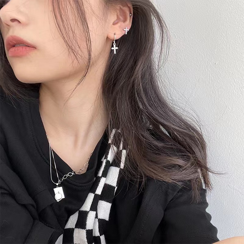 Khuyên Tai Kim Loại Thiết Kế Đơn Giản Thanh Lịch Cho Nữ