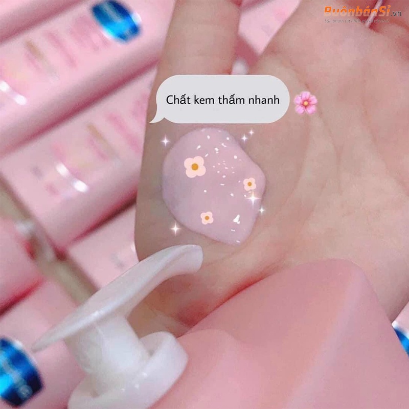 Sữa dưỡng thể Vaseline Healthy White UV Lightening Body Lotion 725ml