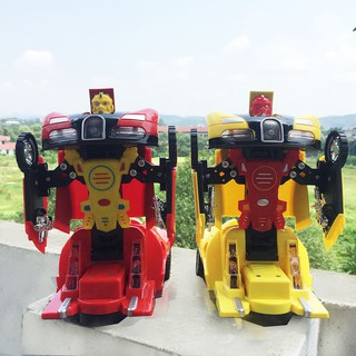 Ô Tô Biến Hình Transformer ( Vàng, Đỏ)