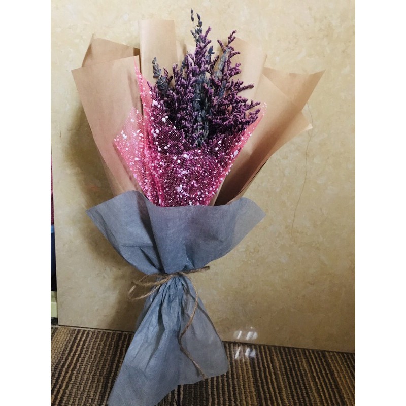 Bó hoa khô yêu thương, Lavender và sao tím