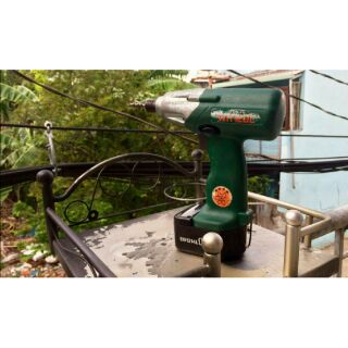 Máy bắt vít Hitachi 12V