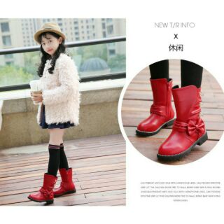 Boot siêu đẹp bé gái