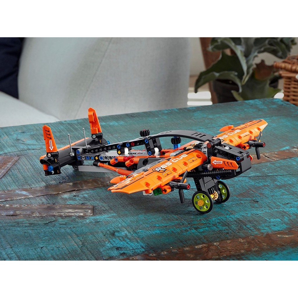 42120 LEGO Technic Máy Bay 2 Động Cơ - Thủy Phi Cơ Cứu Hộ
