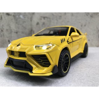 Mô hình xe ô tô Lamborghini URUS 2021 - 1:32