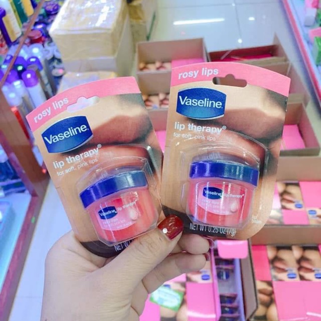 Dưỡng môi vaseline