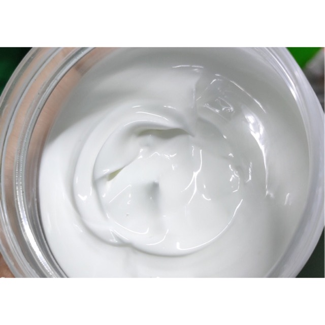 Tắm siêu trắng than hoạt tính Skin