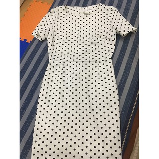 (THANH LÝ) Đầm ôm body Roem Hàn, Marc M