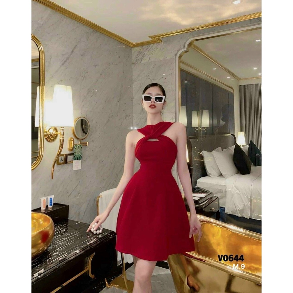 đầm xéo yếm đẹp tiểu thư chất xốp dáng xòe k