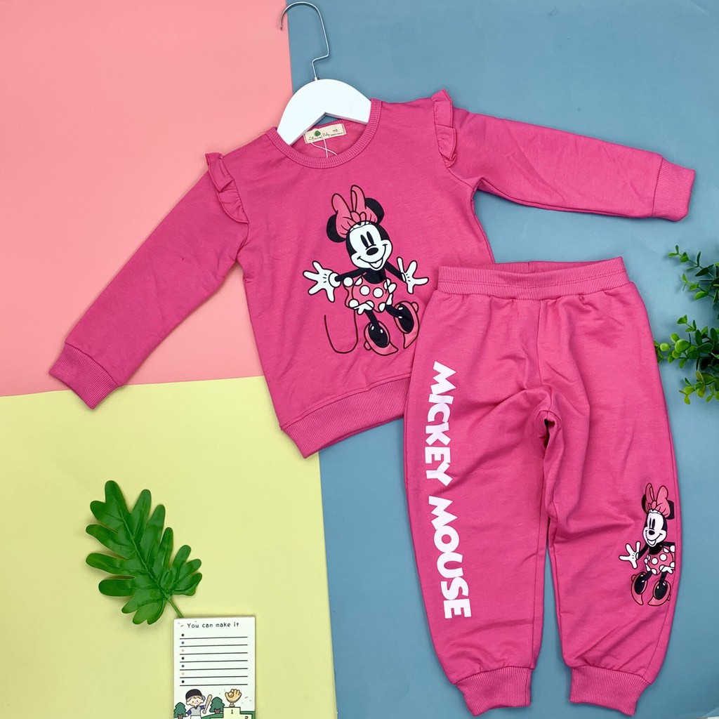 Bộ nỉ da cá thu đông dài tay Mickey viền áo bé gái size 3-10T, cho bạn từ 12-30kg. Chất nỉ da cá đẹp, dày dặn. In nét