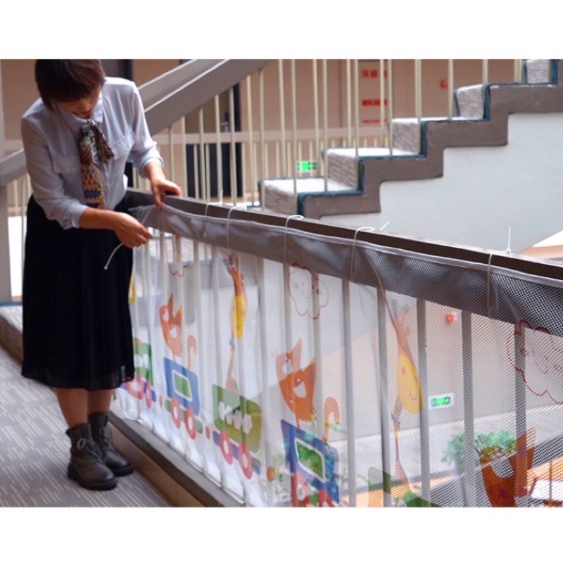 Lưới chắn cầu thang cho bé- lưới chắn ban công - thanh chặn cầu thang bảo vệ bé.