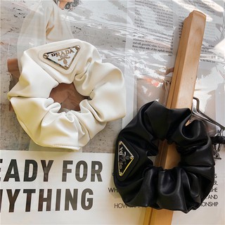 Cột Tóc Scrunchies P da PU ( ảnh khách fb )