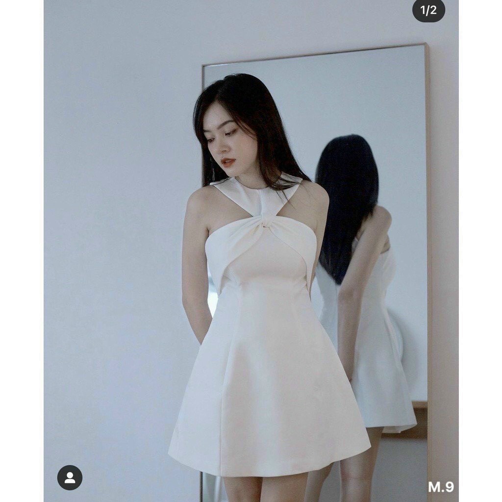 đầm xéo yếm đẹp tiểu thư chất xốp dáng xòe k