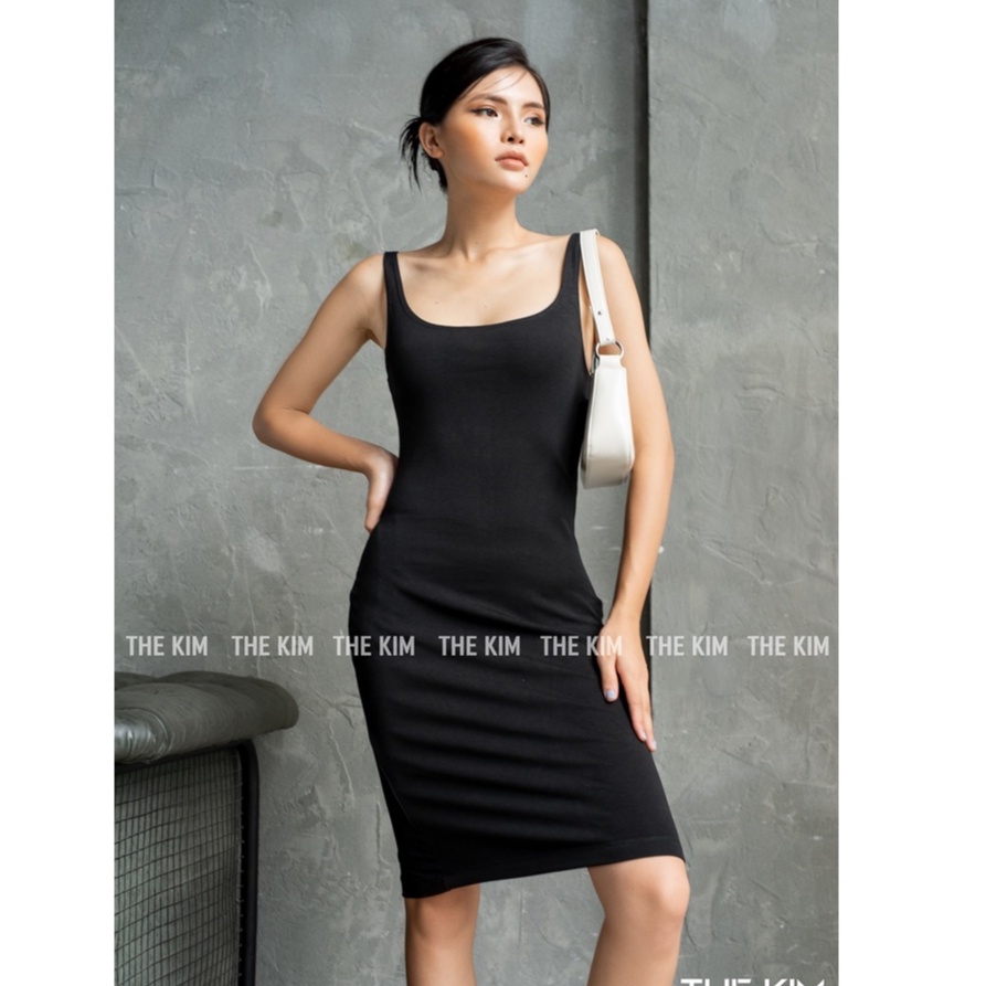 Váy body trơn 2 dây cổ U chất cotton dài ngang gối , đầm ôm basic nữ The Kim V103