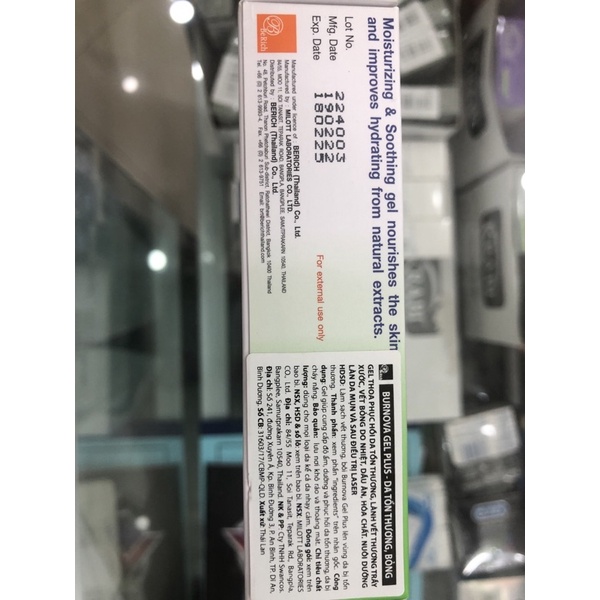 Gel thoa bỏng Burnova gel làm lành vết thương,tái tạo da,nuôi dưỡng làn da sau mụn và điều trị laser