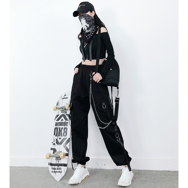 Quần kaki xích cool ngầu