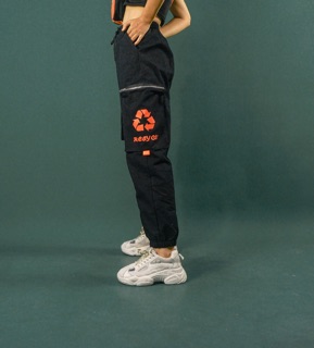 Quần Joggers túi hộp