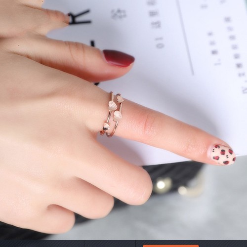 Nhẫn Nữ 4 Trái Tim Titan Ko Đen TT 2241