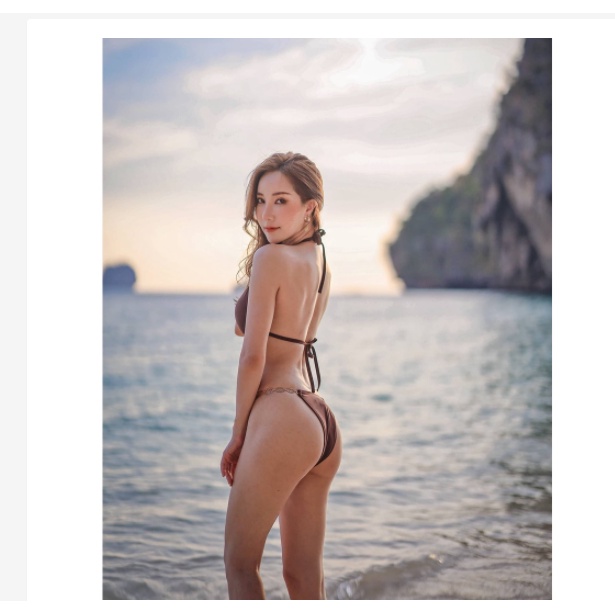 Bộ bikini jersey Dây Xích Metel Mới Với Đôi G Không Hộp