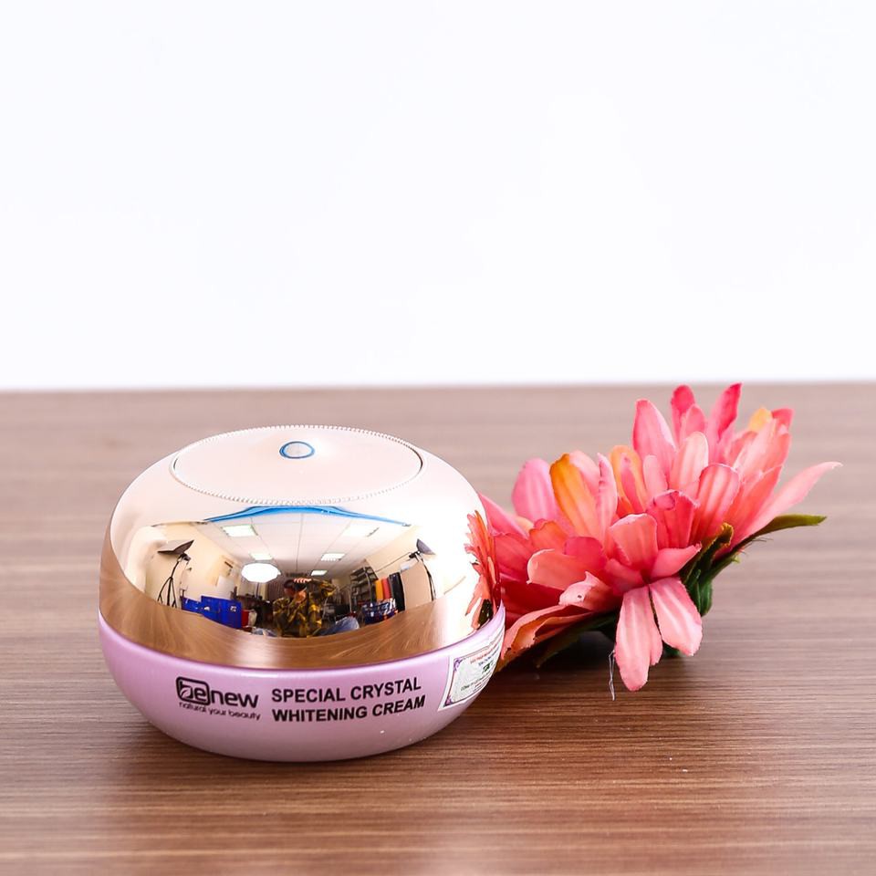 [Nhập Khẩu] Kem dưỡng trắng da chống lão hoá Special Crystal Whitening Cream Hàn Quốc 50ml - Hàng chính hãng