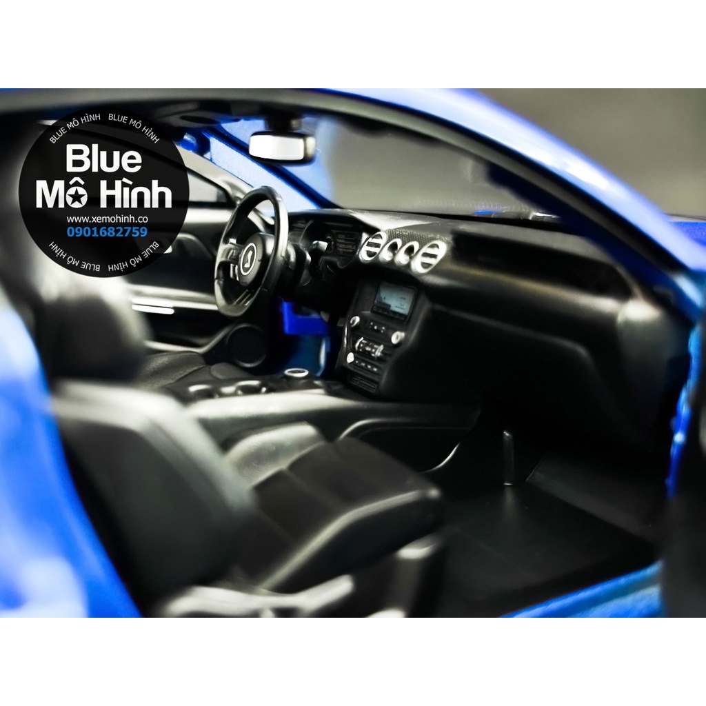 Xe mô hình Ford Mustang Maisto 1:18
