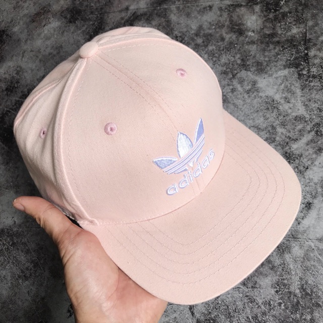 Nón Snapback hồng