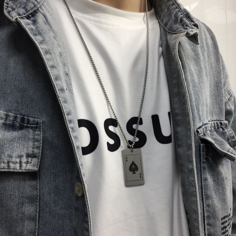 Dây chuyền mặt lá bài joker bằng thép titan hợp thời trang