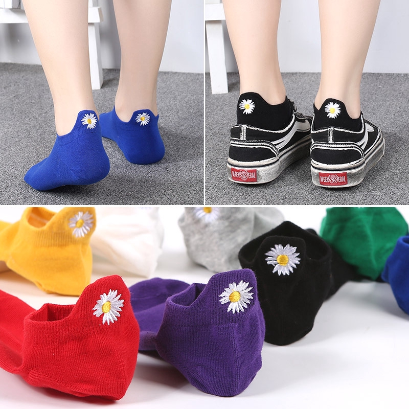 Colorful Cute Cat Embroid Solid Color Ankle Boot Socks Women Cotton White Girls Student Anklet Socks Non Slip Low Cut Socks