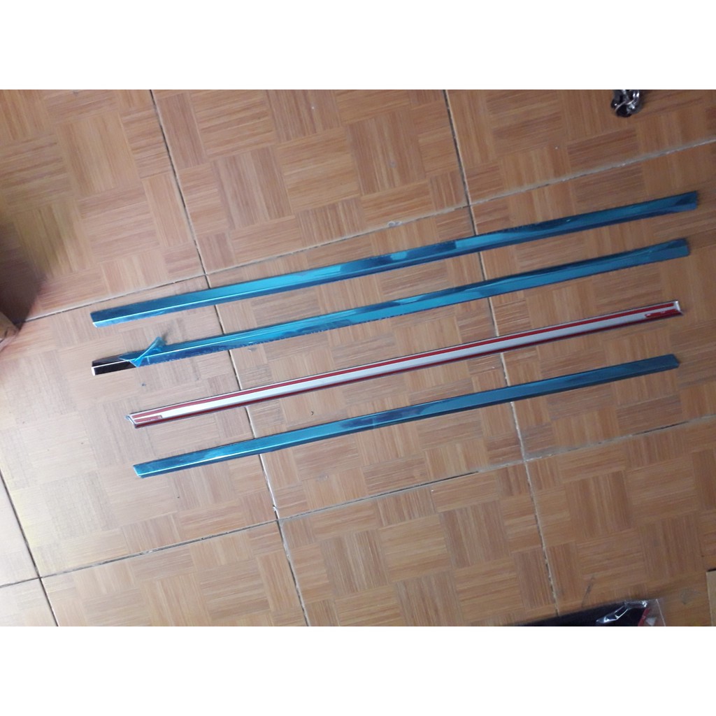 Ốp nẹp viền chân kính inox hàng Sài Gòn xe Lacetti 2004-2009 BẢN VIỆT NAM.